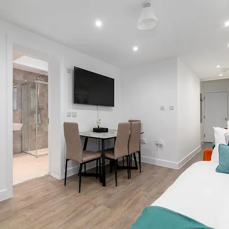 Flat In Queens Park London Exterior photo