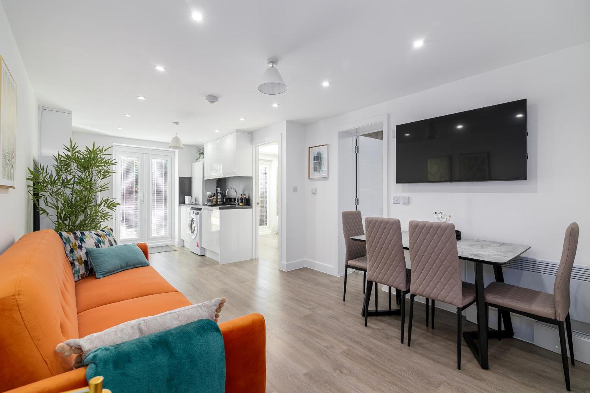 Flat In Queens Park Londen